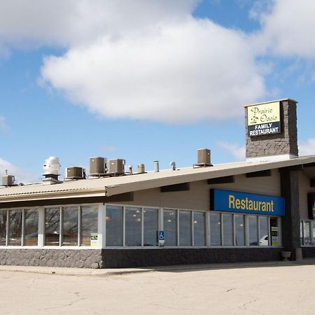 Prairie Oasis Tourist Complex Motel Moose Jaw Luaran gambar